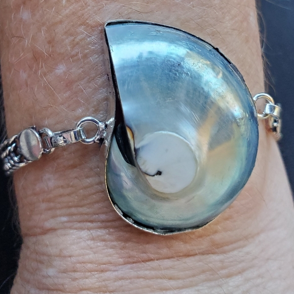 New Ammonite Fossil 925 Silver Bangle Bracelet. - Picture 5 of 16